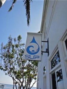 Real Retail: Stand Up Paddle Co.
