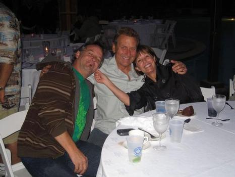 Mark Richards (center) of Val Surf and wife