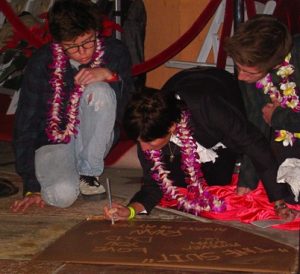 HSS honors Dick Baker with a special night induction to Surfers' Hall of Fame
