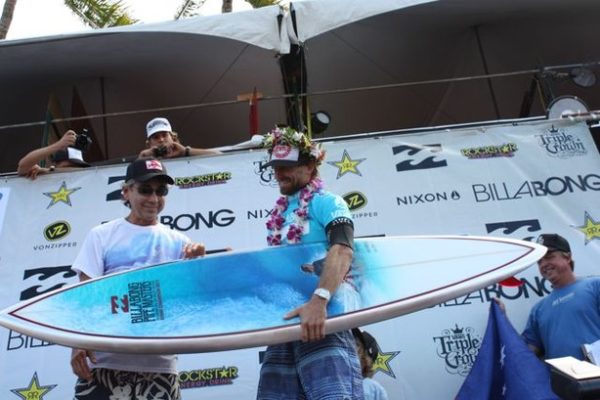 Photos from final day at Pipeline