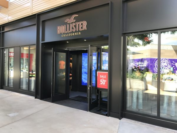 Whoa, Hollister!