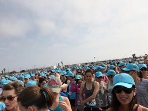 #ROXYFITNESS Run SUP Yoga Hits Huntington Beach