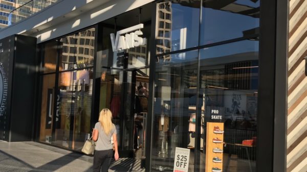 Vans Takes Step Back in Q1