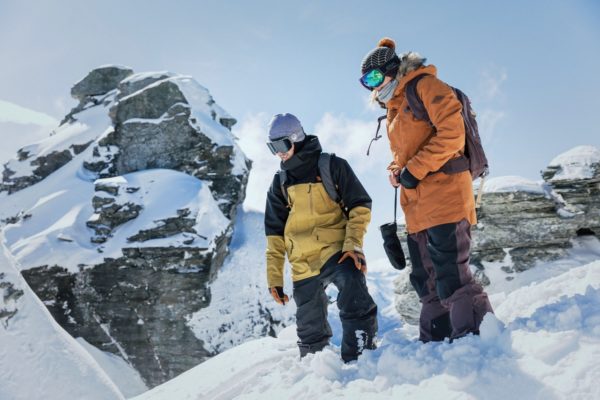 Dakine to Close Hood River Offices