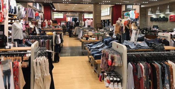 The Buckle Reports Fall in February Sales