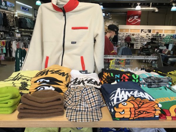 Surprising Trends on Holiday Store Tour of Big Accounts
