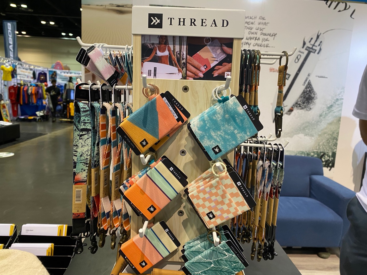 thread stand 1