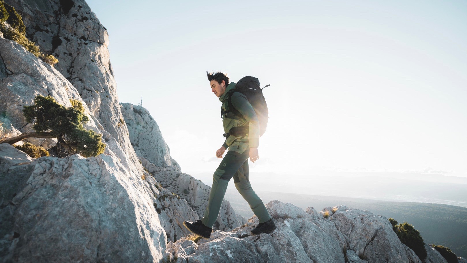MOUNTAINWEAR 2022 APPAREL SCOTT Photo by CedricManoukian HiRes 55