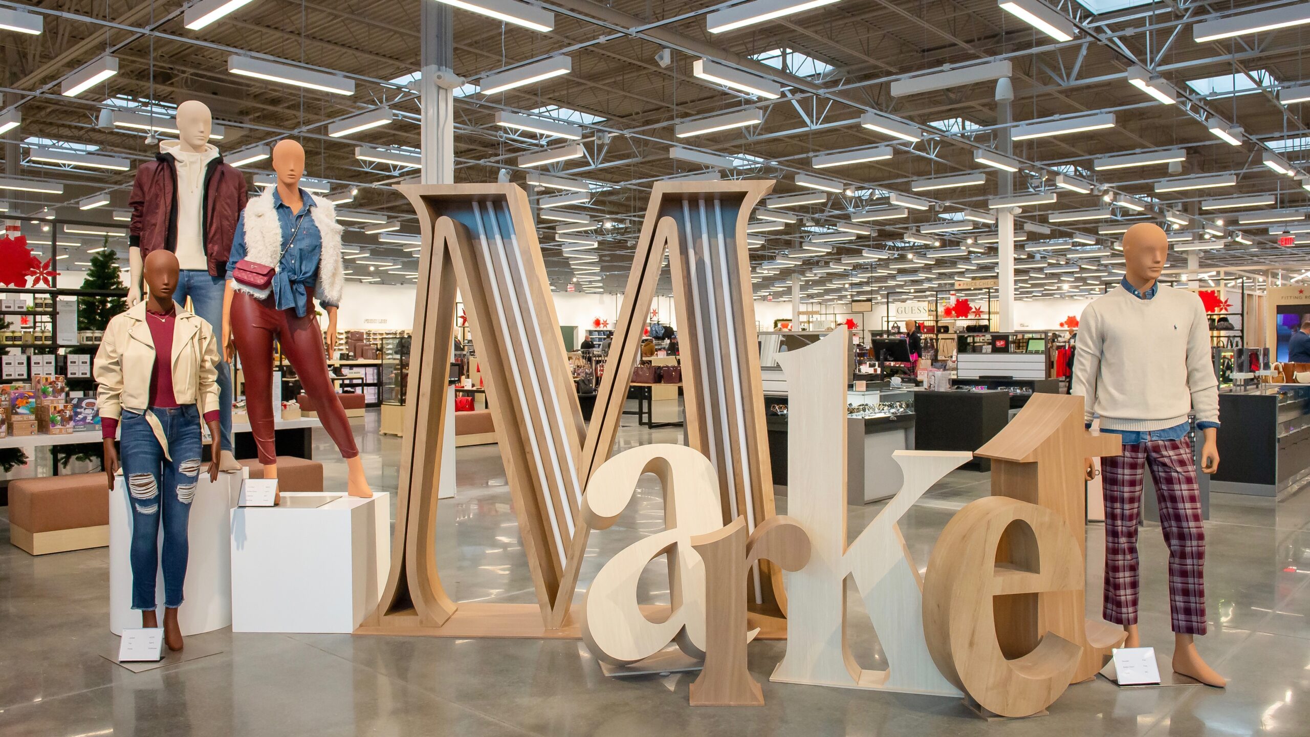 Market by Macys South Point Bita Honarvar AP Images for Macys 2 1
