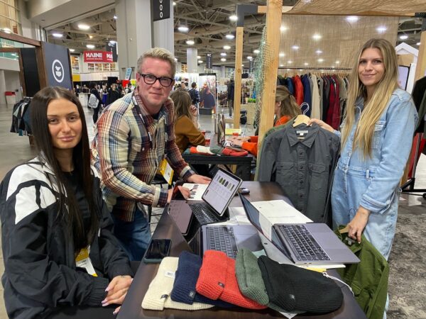 Report and Photos from the OR Snow Show