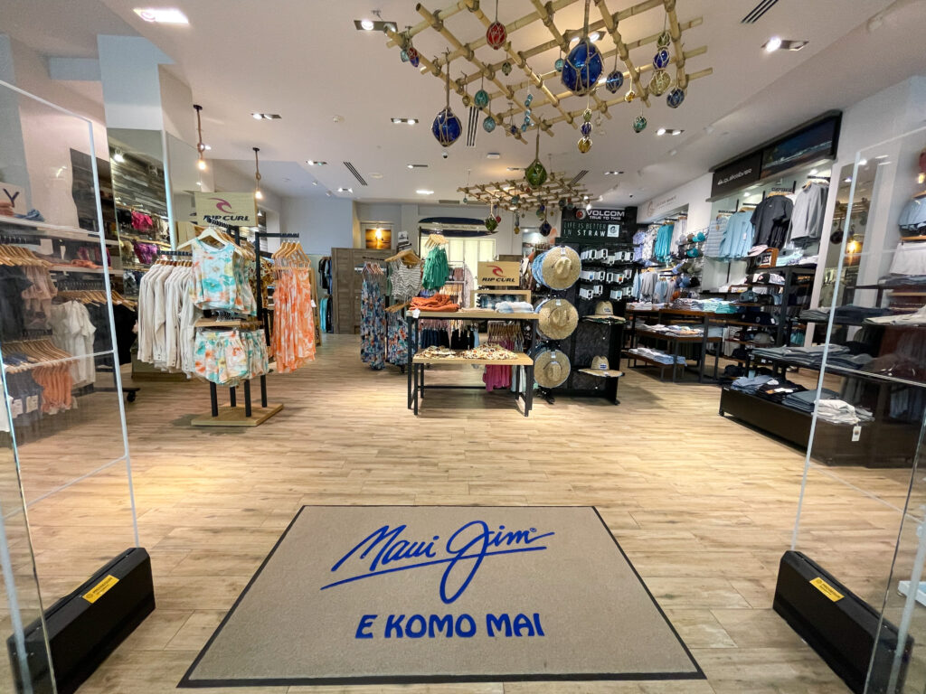 The Gardens Ocean Magic store entrance. Photo by SES. 