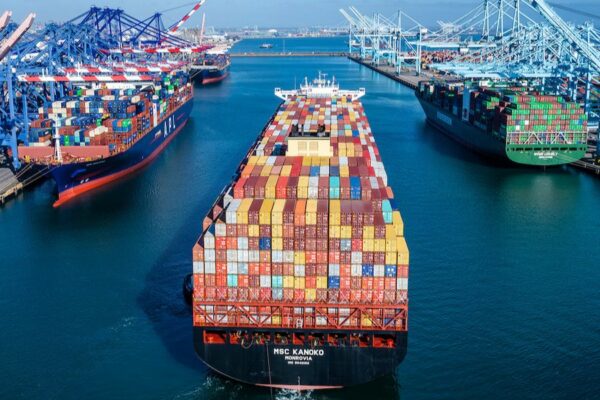 Updated: Worker Action Shuts Down Ports of L.A., Long Beach