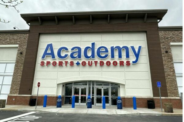 Academy Sports and Outdoors Posts Q1 Sales Decline