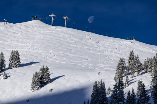 Alterra to Acquire Popular Arapahoe Basin Ski Area in Colorado