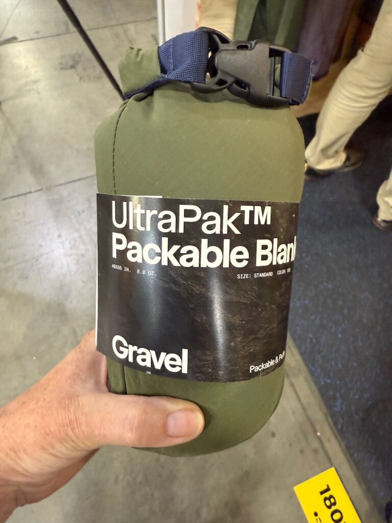 The Gravel blanket packs up tightly. Photo by SESO.