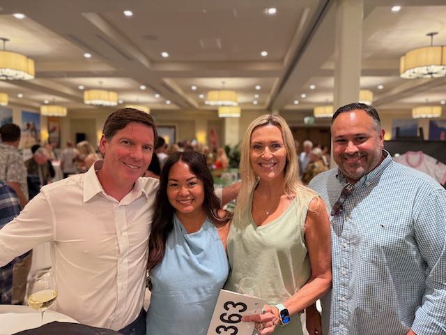 Team Roxy there to support honoree Caroline Marks: Jeff Brusven, Hannah Connor, Sasha Hartloff, Michael Fernandez. Photo by SESO.