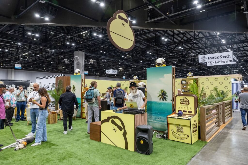 Sun Bum and DJ Lance. Photo courtesy of Surf Expo.