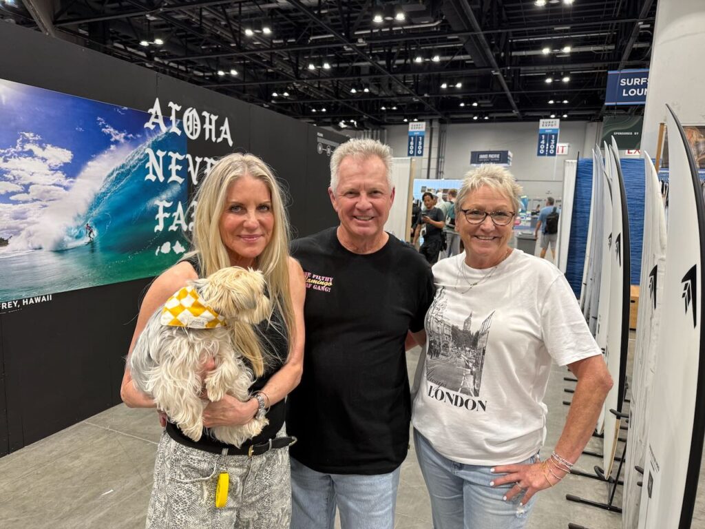 Susan and Sammy Duvall, and Lori Daly of Curl. Photo by SESO. 