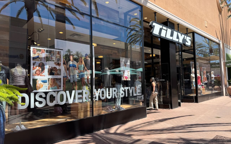Tilly'sStoreFront
