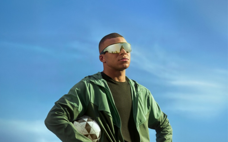 Oakley meta Vanguard. Photo courtesy of Oakley.
