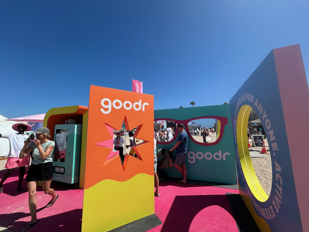 Goodr's activation on the beach at the US Open of Surfing 2026. Photo by SESO.