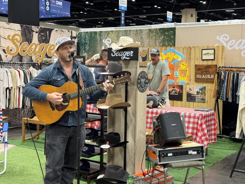 Music at the Seager booth. Photo by SESO.